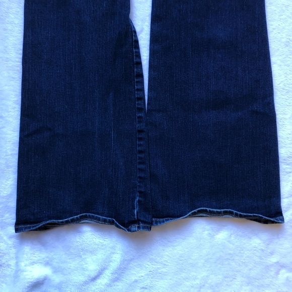 Gap Women’s 1969 Modern Flare Dark Wash Jeans, Size 29 Regular - Picture 10 of 16